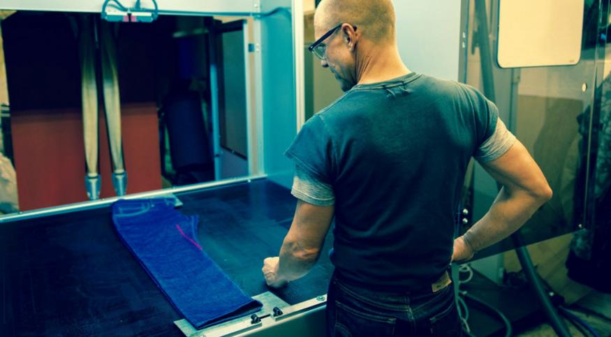 Levi's uses lasers to give your jeans an eco-friendly finish | Engadget