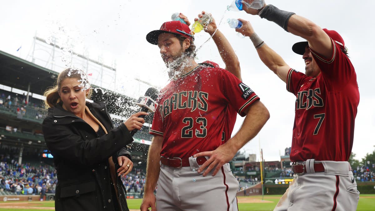 Zac Gallen throws shutout to help D-backs in Wild Card race