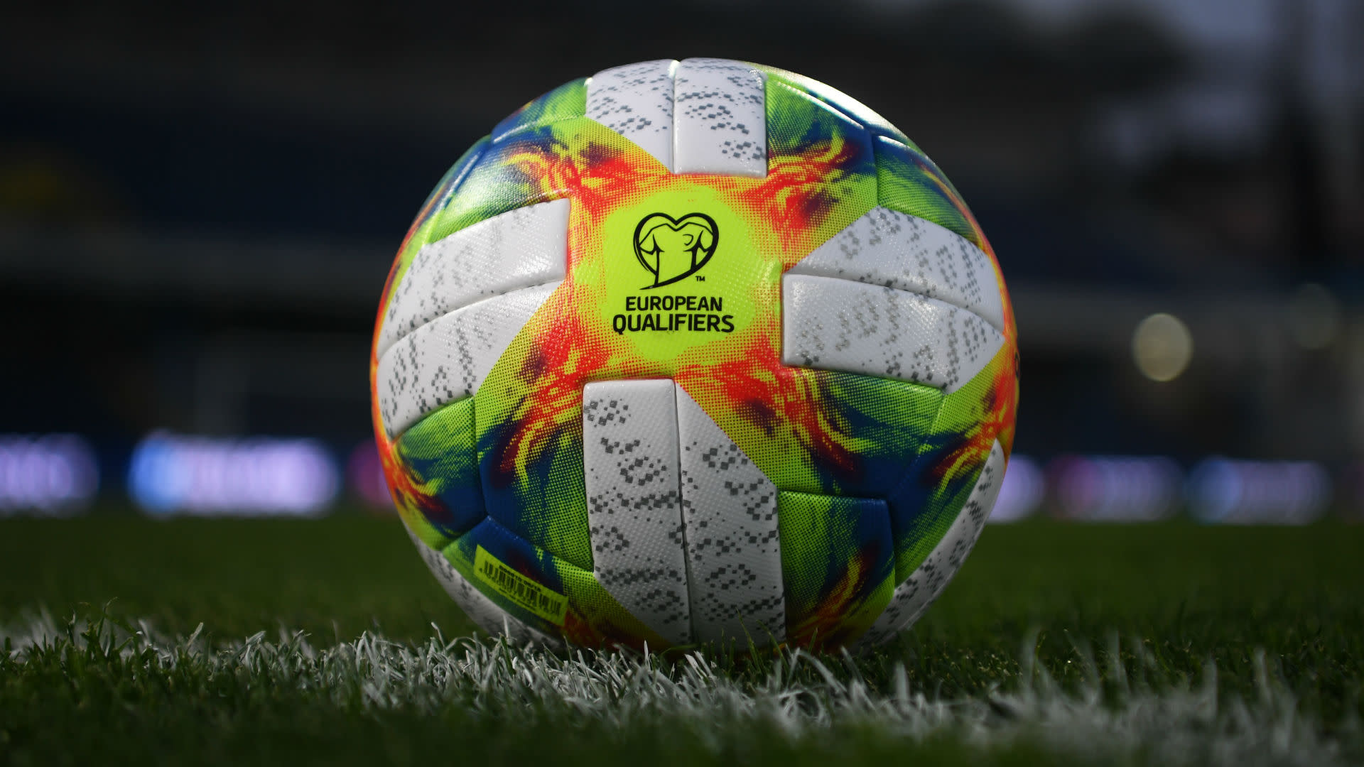 UEFA punishes Slovakia, Hungary and Romania with stadium closures