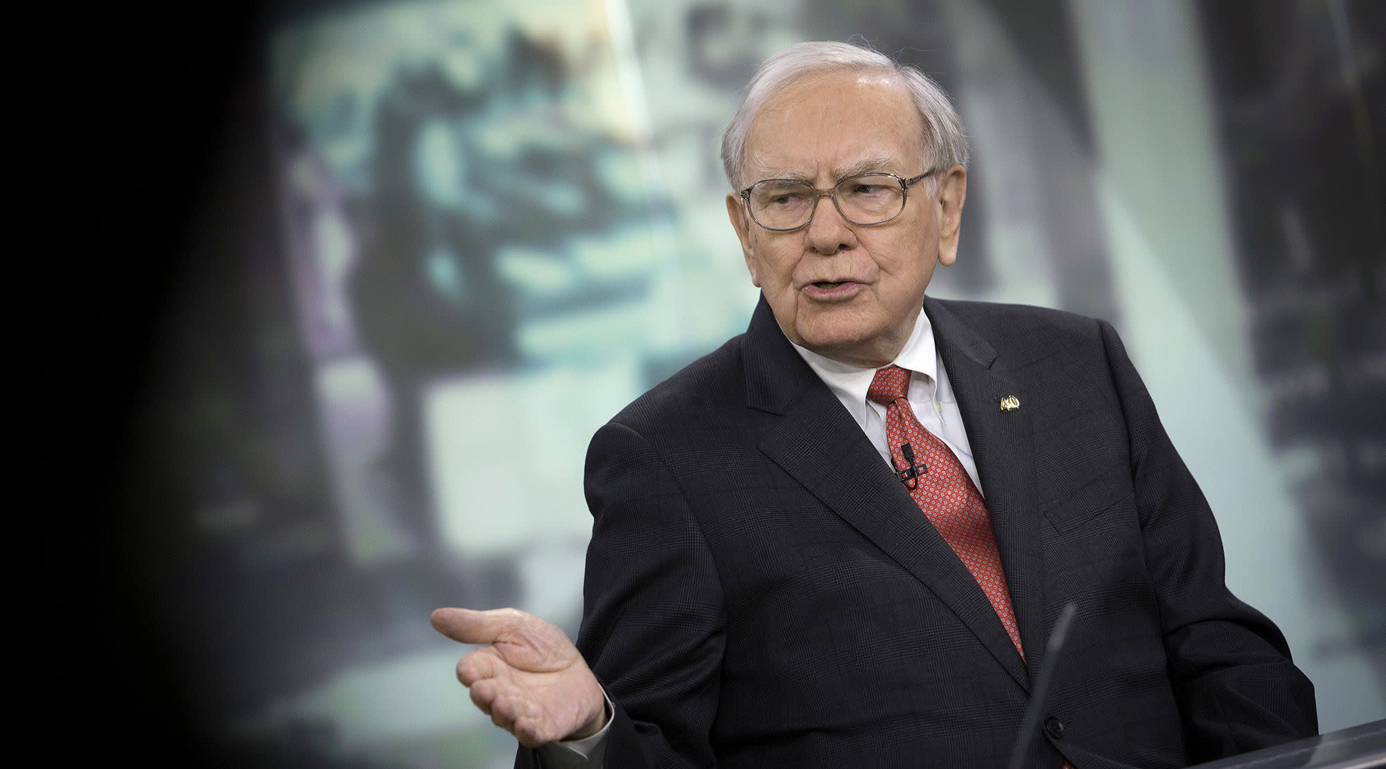 Buffett’s Berkshire floats $ 8.3 billion in repair for Texas Grid