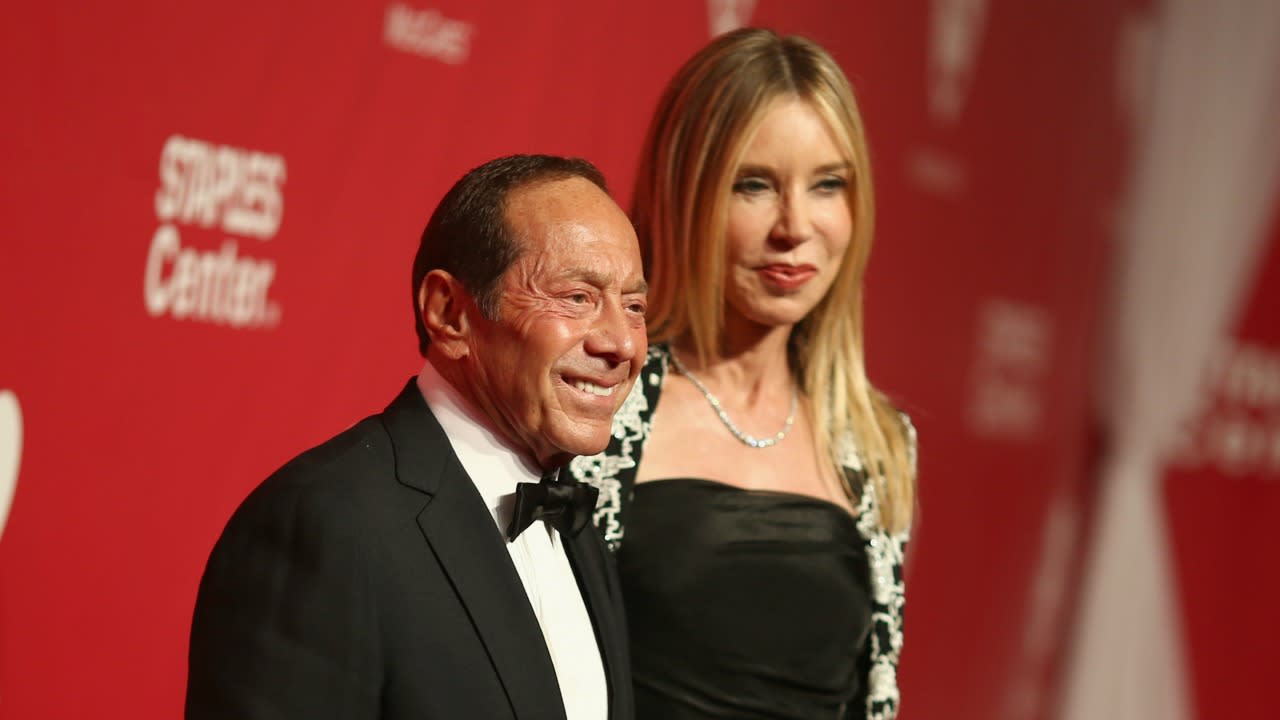 Paul Anka Marries Girlfriend Lisa Pemberton