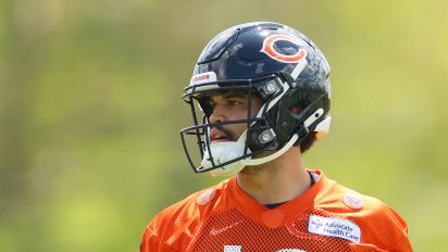 Yahoo Sports - Fantasy football analyst Scott Pianowski continues his history lesson, this time analyzing the incoming class of rookie QBs, and their colleagues from the