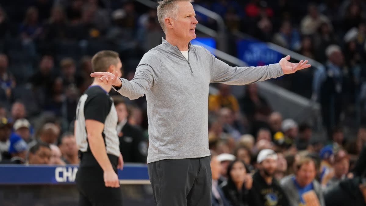 NBA commissioner Silver cites Kerr's plea in decreasing foul explanation