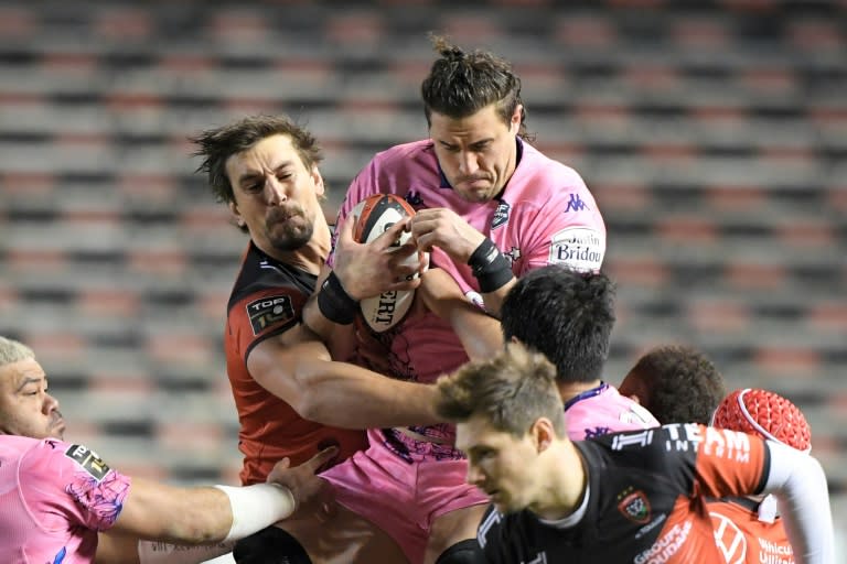 Etzebeth makes flanker debut as Toulon beat 'annoyed' 14-man Stade Francais - Yahoo Sport Australia