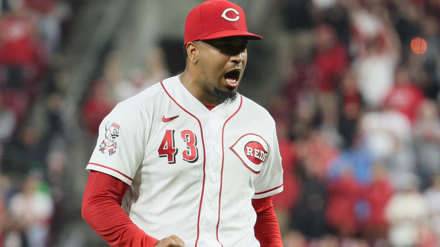 Reds: 1 offseason deal that already looks like a mistake