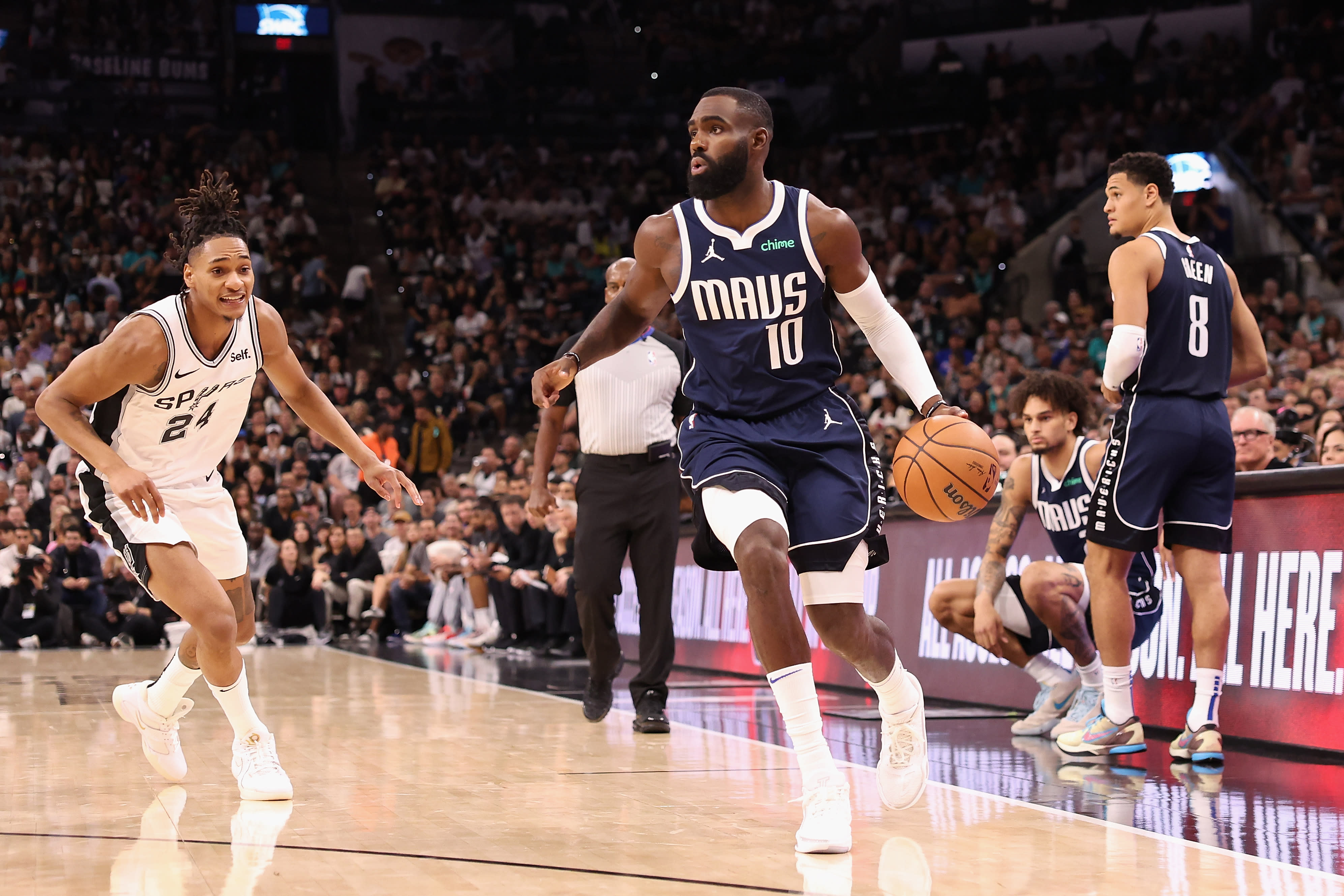 Fantasy Basketball Waiver Wire: Hot start for Tim Hardaway Jr. highlights early moves