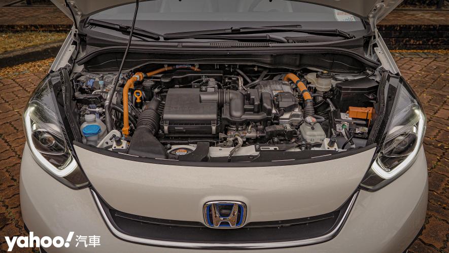 2022 Honda第四代大改款Fit e:HEV Hybrid試駕！本田知道自己不小心打造了一款油電微鋼砲嗎？ - 7