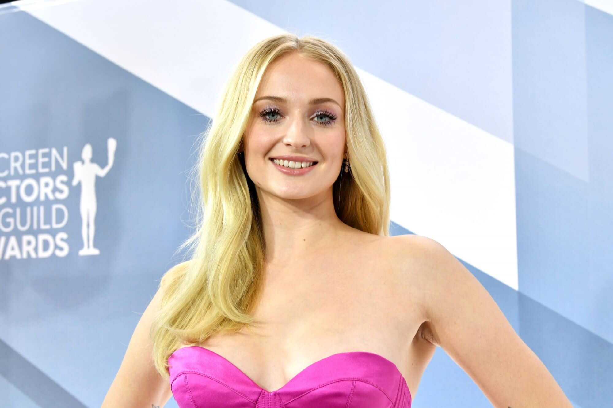 Bobbie Jo Smith Instagram Sophie Turner Shared The First Ever Pics From Her Pregnancy