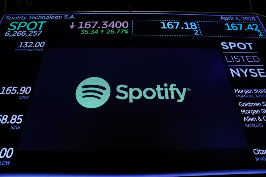 The Spotify logo is displayed after the stock began selling as a direct listing on the floor of the New York Stock Exchange in New York, U.S., April 3, 2018.  REUTERS/Lucas Jackson