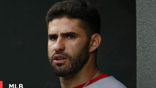 J.D. Martinez 'didn't mean any harm' with IG post about Hitler and guns