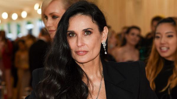 Sexy Demi Moore Pregnant - Demi Moore, 56, Poses Nude on the Cover of Harper's Bazaar