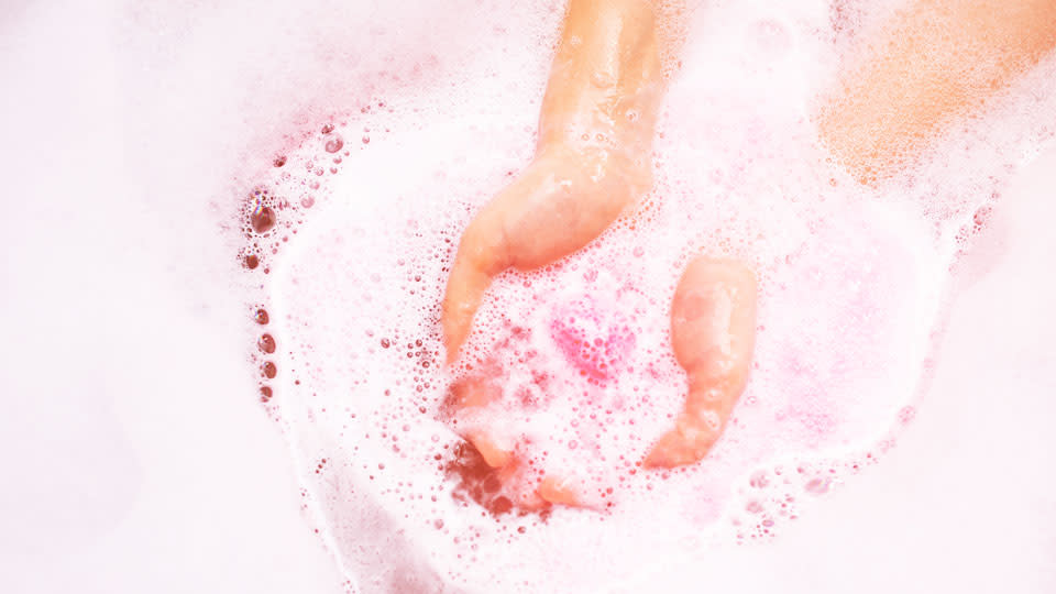 relaxing bath bombs