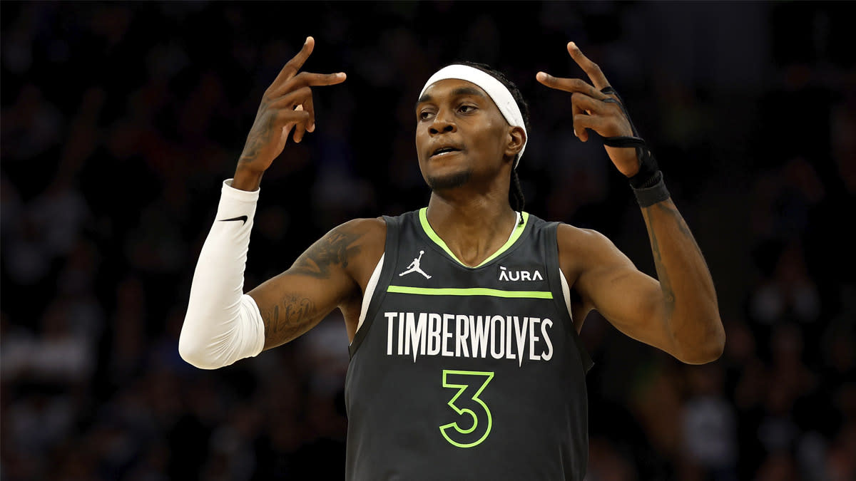 McDaniels ‘confident' Wolves would beat Kings in playoff series