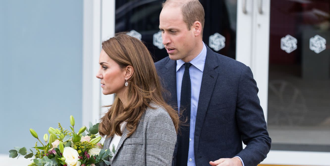 Kate Middleton almost falls, then laughs with Prince William