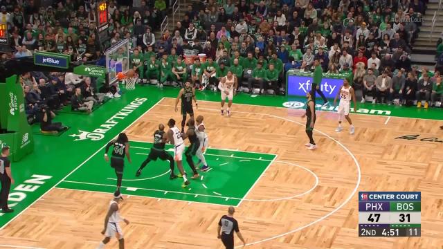 Chris Paul with a 2-pointer vs the Boston Celtics