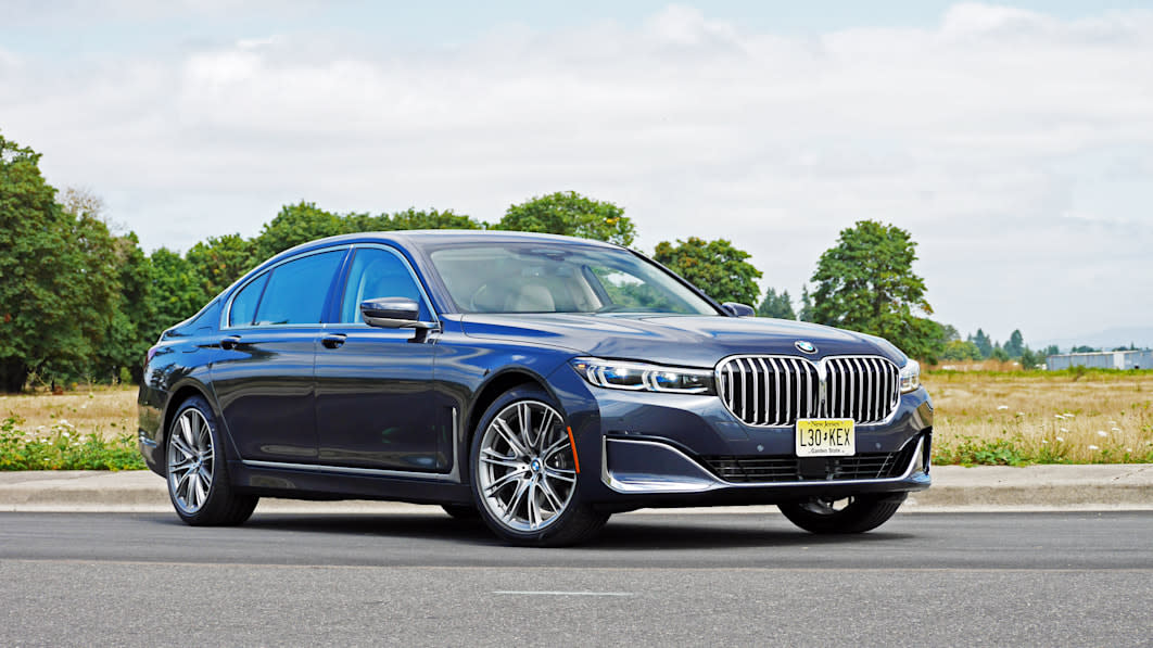 2022 Bmw 7 Series Review Whats New Price Features Specs 1682