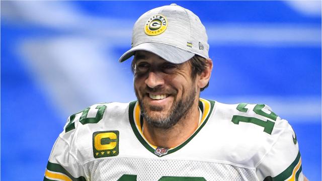 Jets Quarterback Aaron Rodgers Out of NFL Season With Torn Achilles - E!  Online