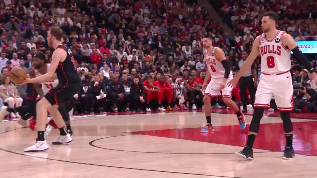 Gary Trent Jr. with a 2-pointer vs the Chicago Bulls