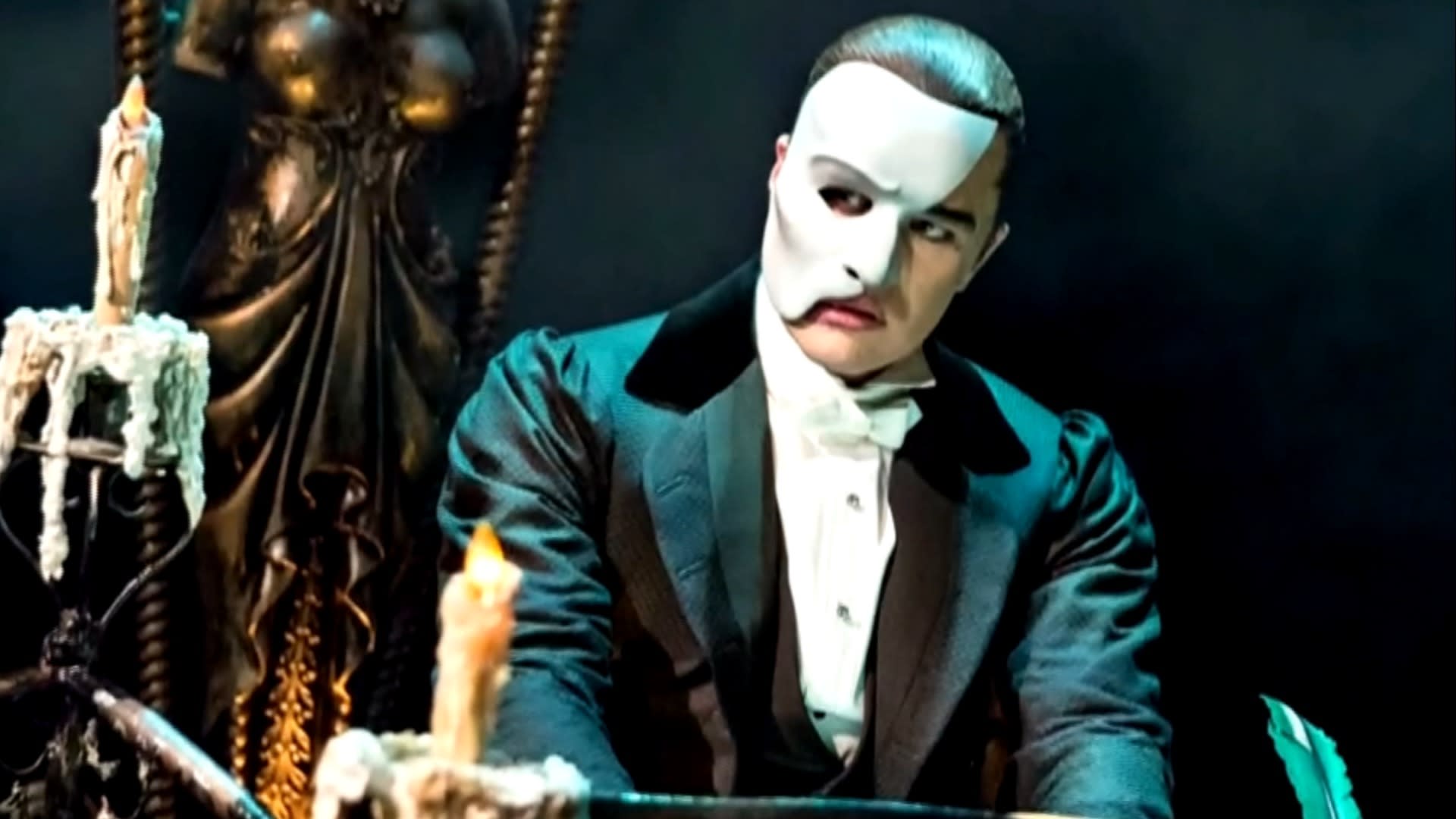 phantom of the opera 2004 wallpaper