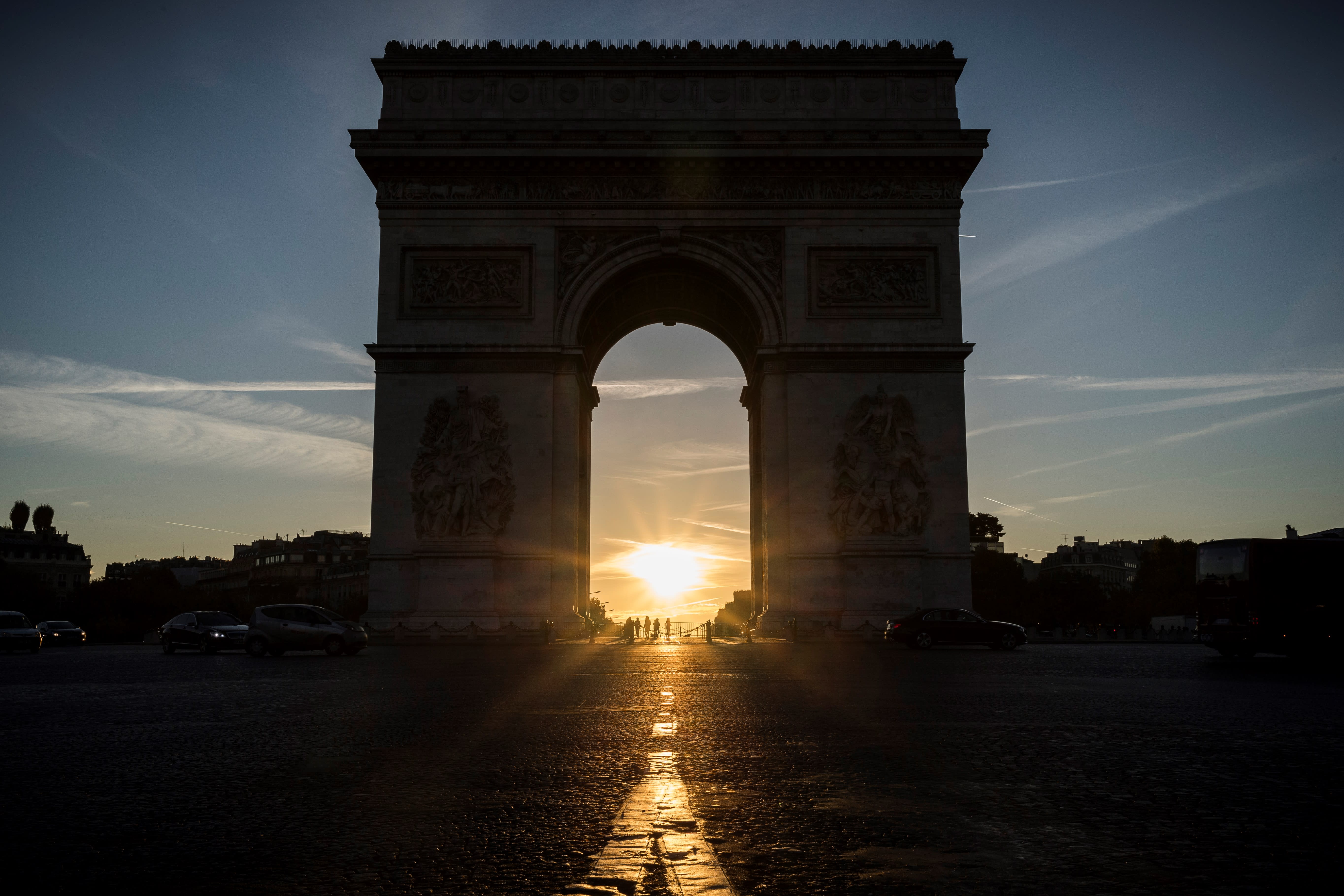 Arc de Triomphe to get posthumous Christo wrap in 2021