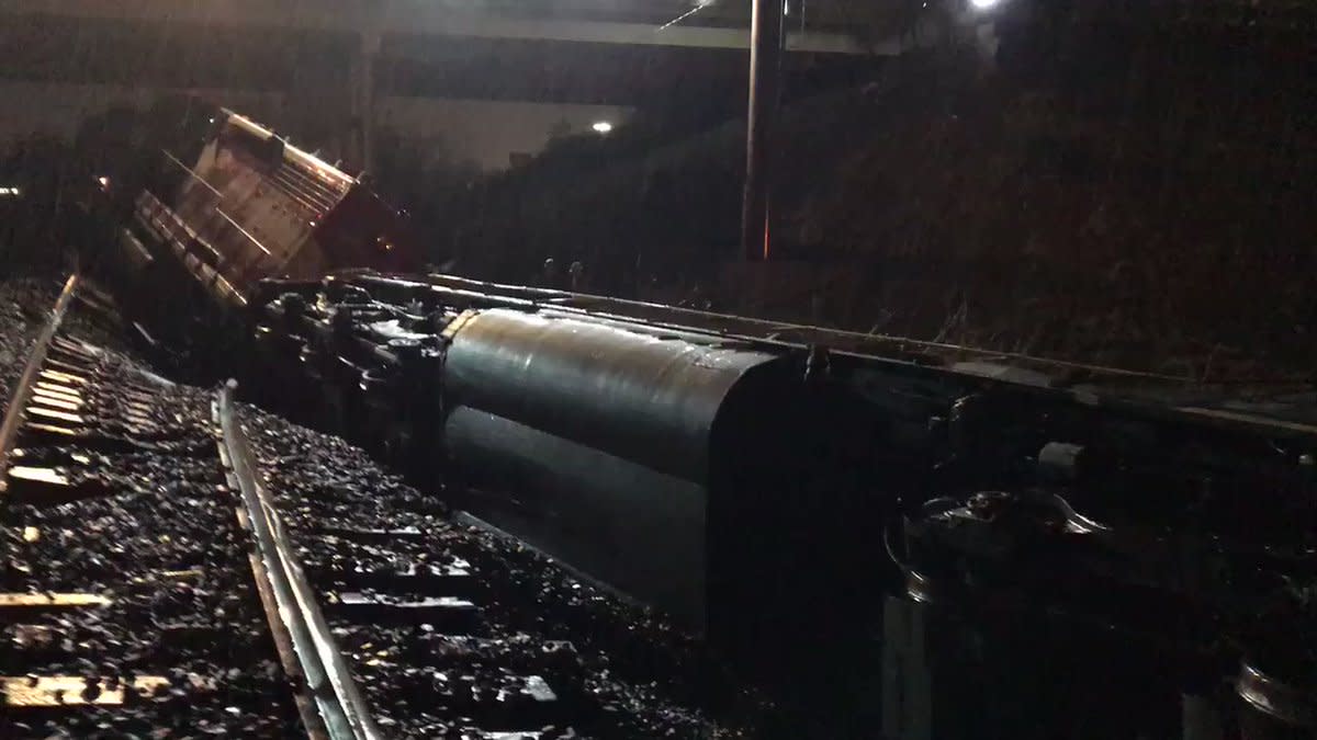 Workers Remove Freight Train After Michigan Derailment [Video]
