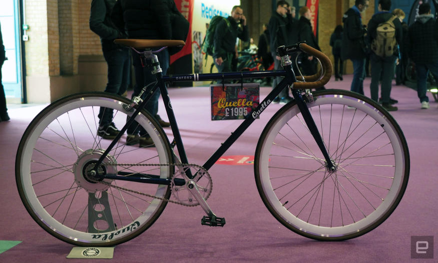 Image of Quella's Varsity retro e-bike on a stand at the London Cycle Show.