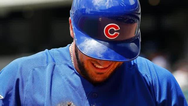 Cubs' Bryant leaves game with sprained finger on left hand