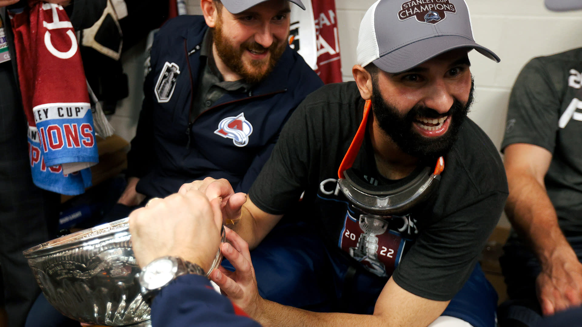 Is that the Stanley Cup?' Iconic trophy accidentally delivered to wrong  house