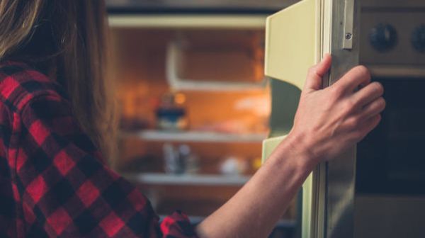 Woman divides Twitter with ‘evil’ food storage technique: 'This is