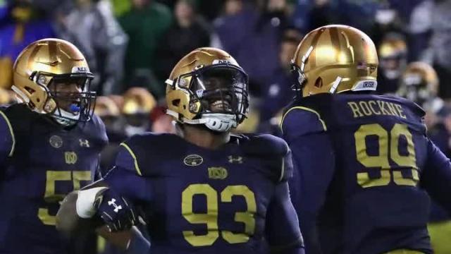 Notre Dame DL Jay Hayes will pursue graduate transfer