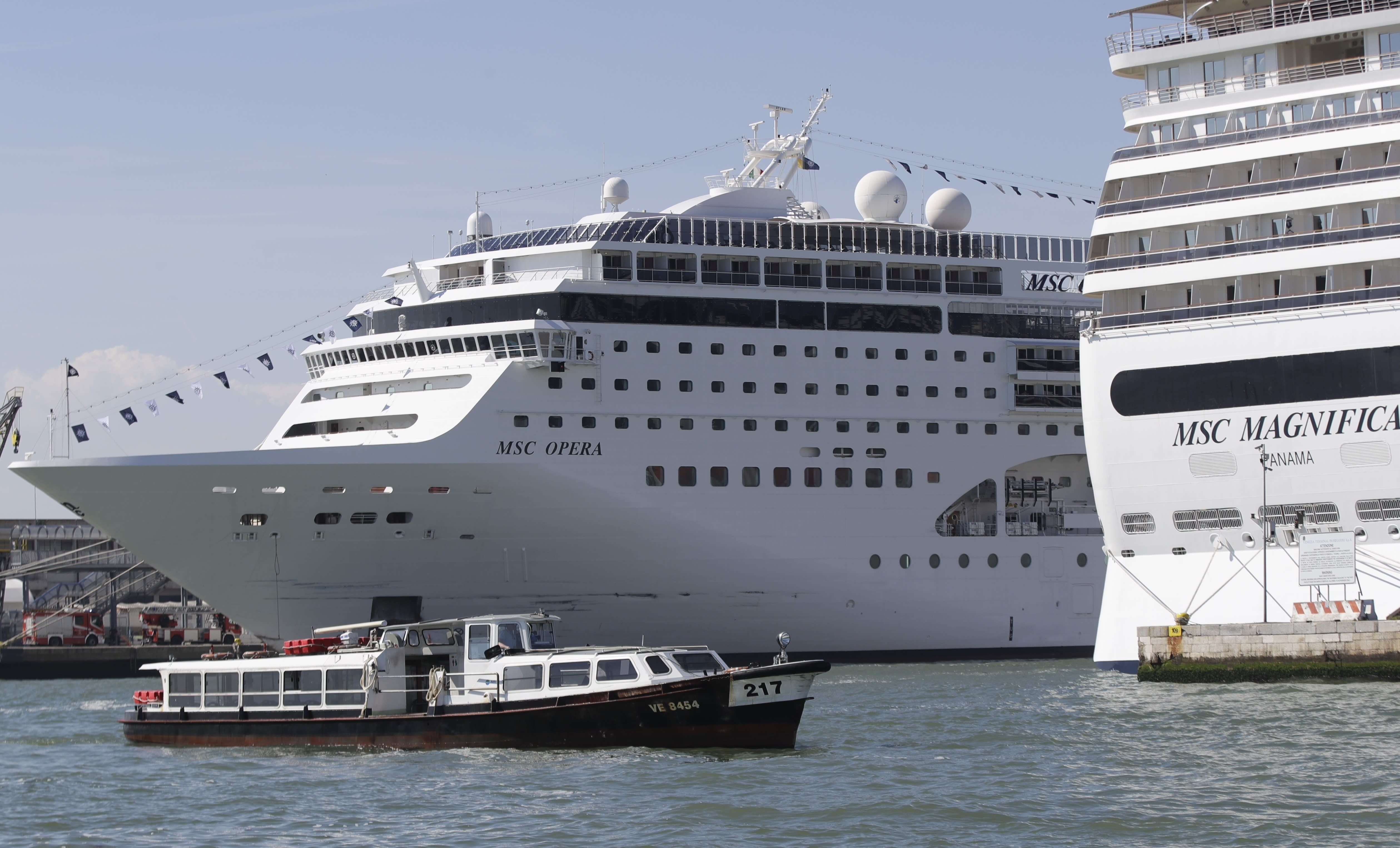 impact of cruise ships on venice