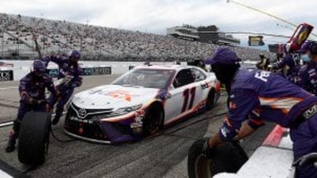 Flat-track setups make pitting difficult at New Hampshire