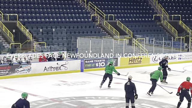 Connor Bedard has first unofficial practice with Blackhawks - CBS Chicago