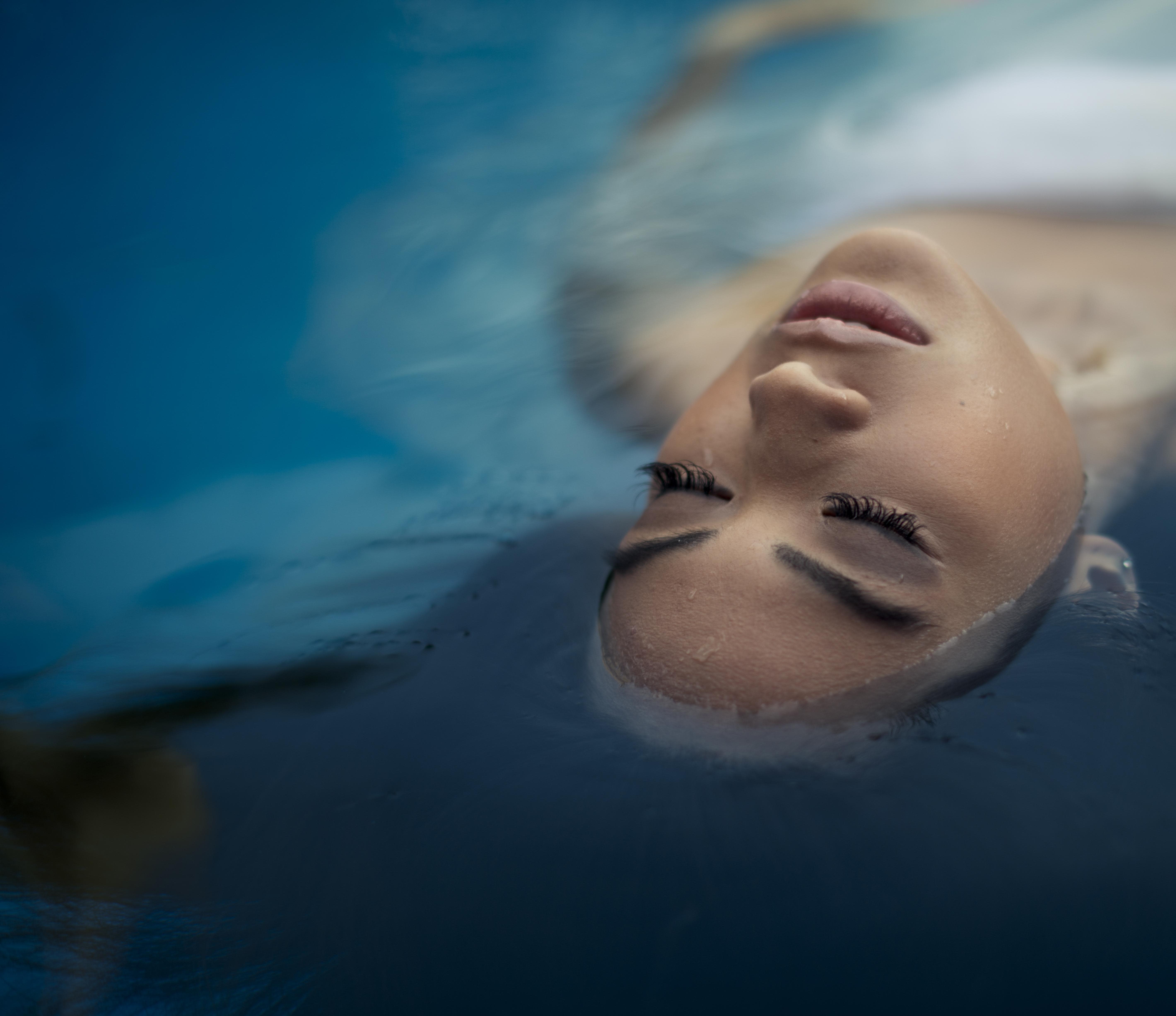 I Survived My Terrifying Hour In A Sensory Deprivation Tank