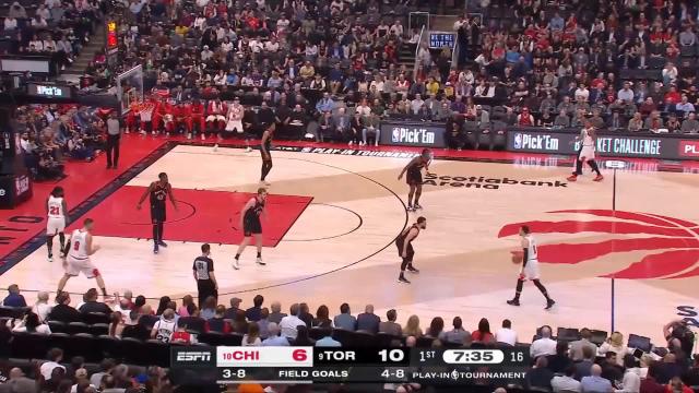 DeMar DeRozan with a dunk vs the Toronto Raptors