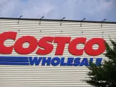 Costco sees gains from e-commerce amid membership crackdown