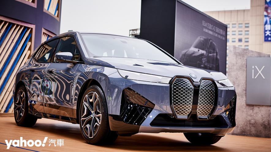 2022 BMW iX終於揭露正式售價320萬起！帶電10週年集大成之作！ - 2