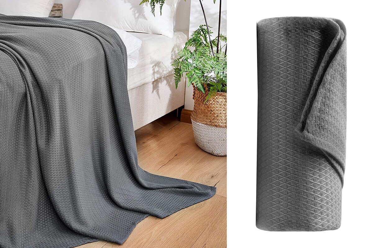 Hot Sleepers Are Obsessed with This Best Cooling Blanket from Amazon