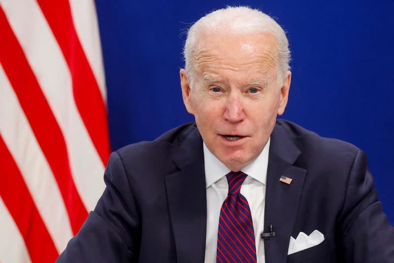 How Biden could cut Russia off from world tech