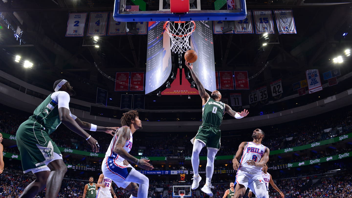 3 observations after Bucks smoke Sixers, win by 21 points in Philly