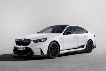 以獨特的風格展示出眾的動力：全新M5的BMW M Performance部件