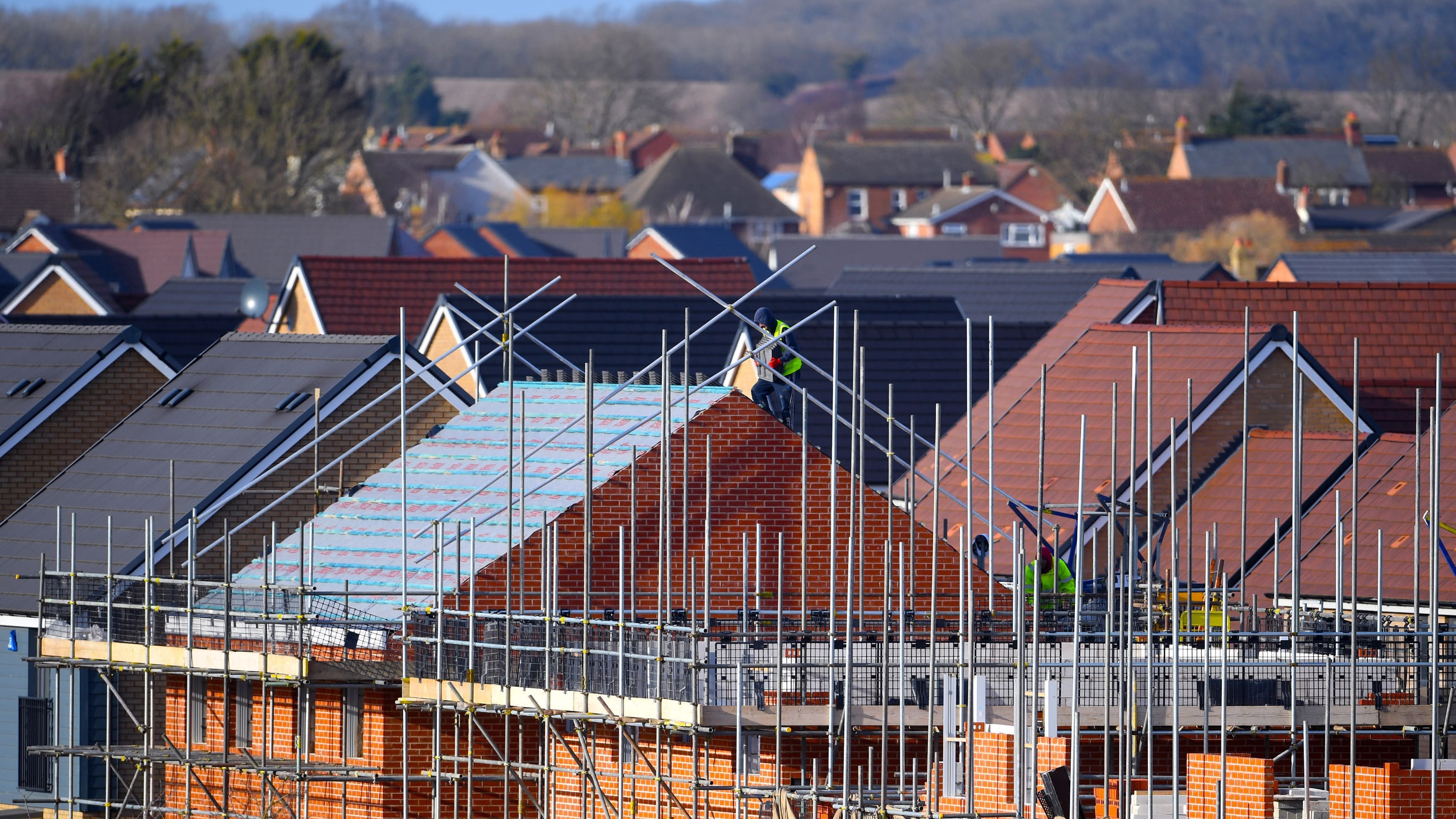 Labour to build 150,000 homes yearly in council and social housing ‘revolution’