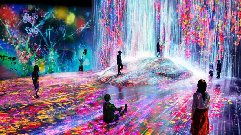 teamLab/Borderless