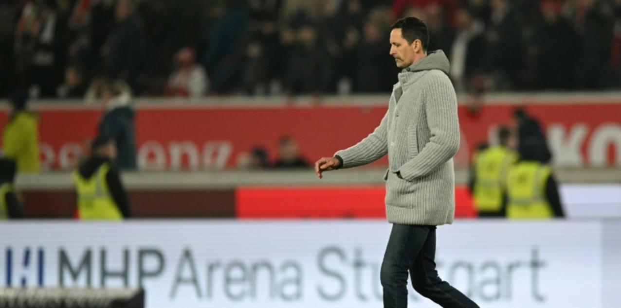 Flailing Frankfurt sack coach Toppmoeller