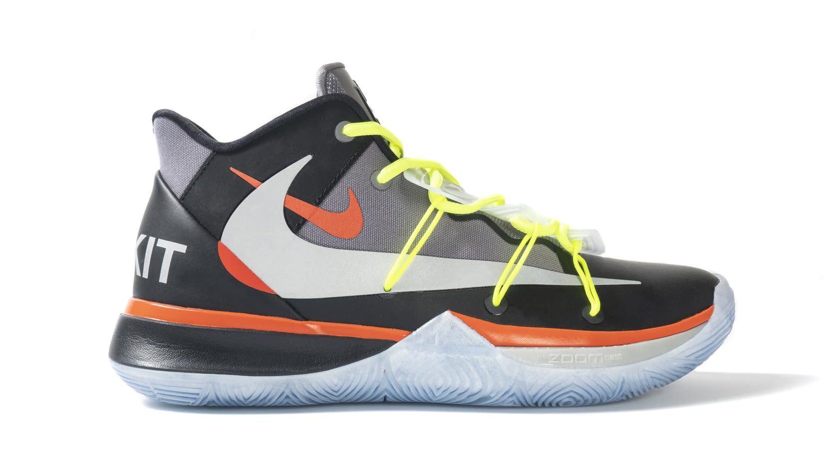 Sepatu Basket Model Nike Kyrie 5 Mamba Spirit Untuk Pria