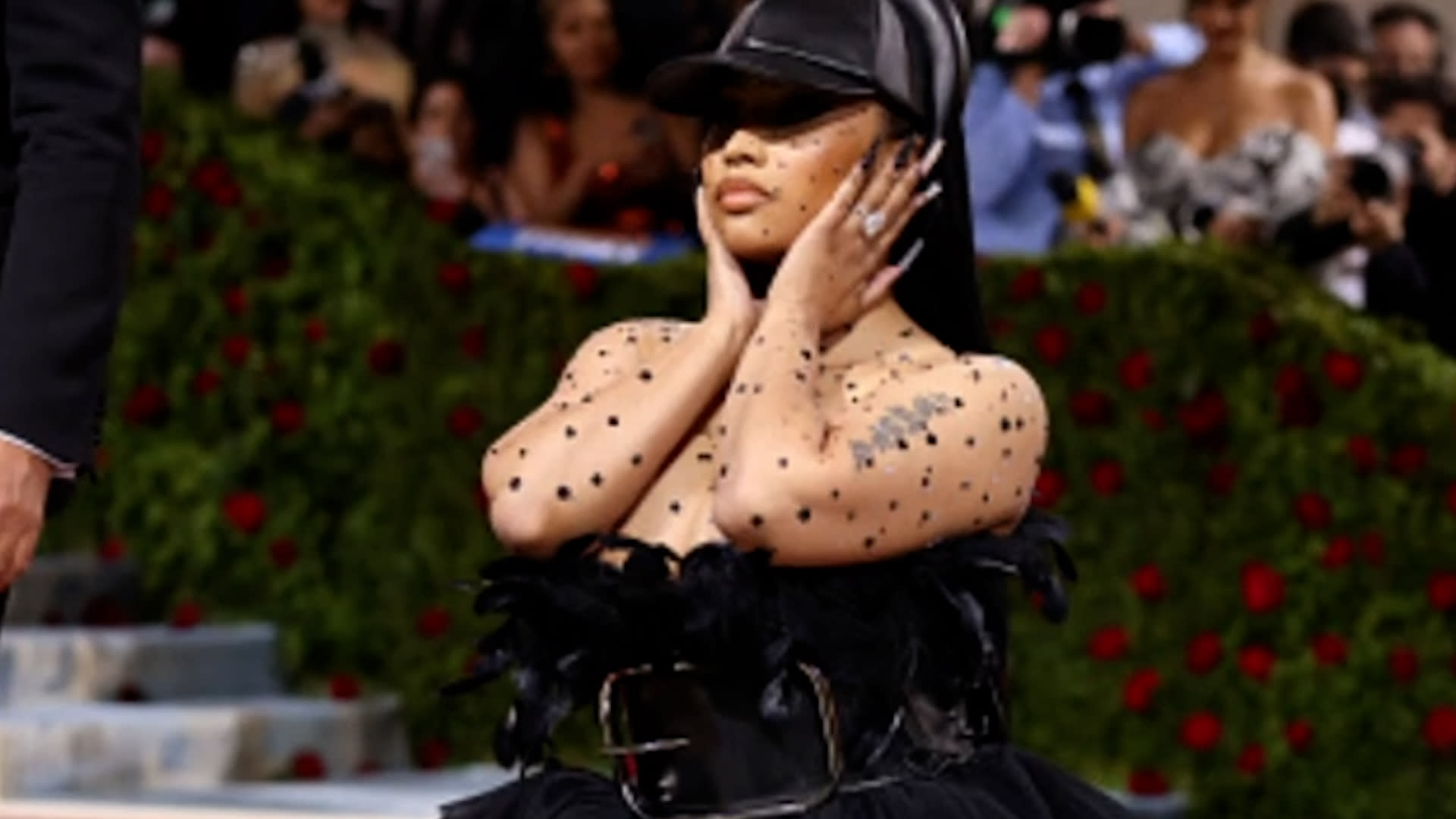 Nicki Minaj walks Met Gala 2022 red carpet with 'boobs popping out