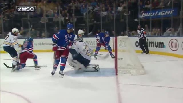 Chris Kreider scores from tough angle