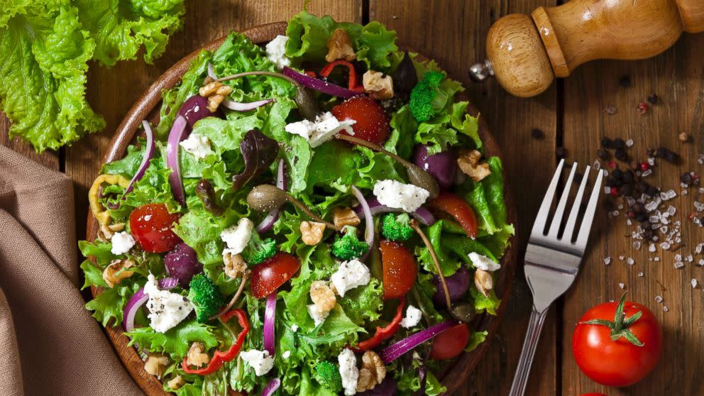 Eat a Mediterranean diet to cut heart disease risk, study says