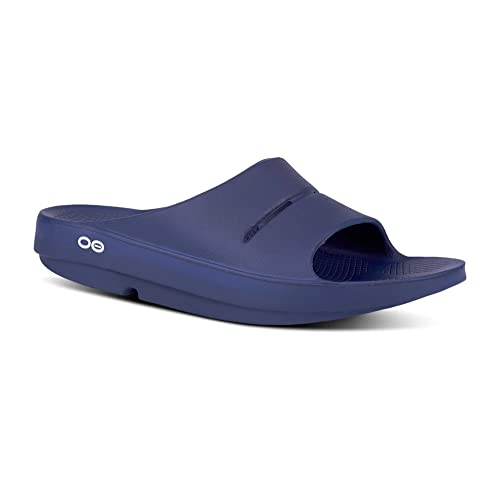 Podiatrists love the Oofos clogs