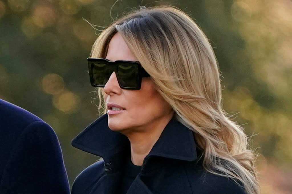 Melania Trump Jets Off to Mar-a-Lago in 
